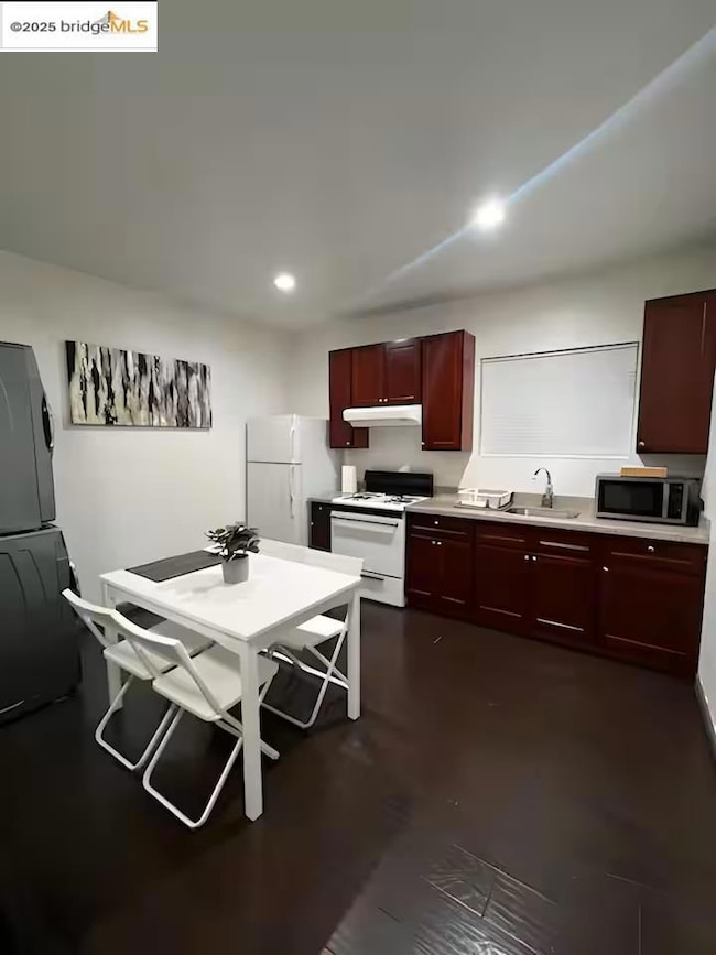 734 25th St, Oakland, CA 94612 - photo 4