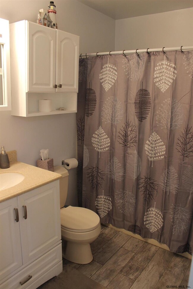 454 9th Ave, Troy, NY 12182 - photo 6