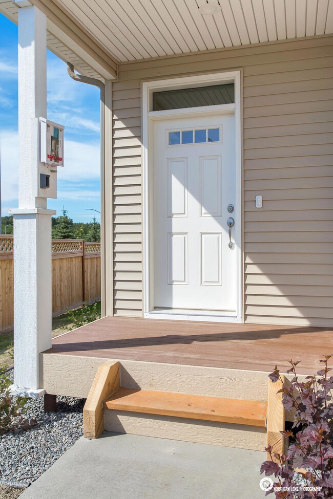 11_EntryExterior