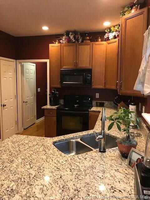 6501 Silverglade Ct, Charlestown, IN 47111 - photo 6