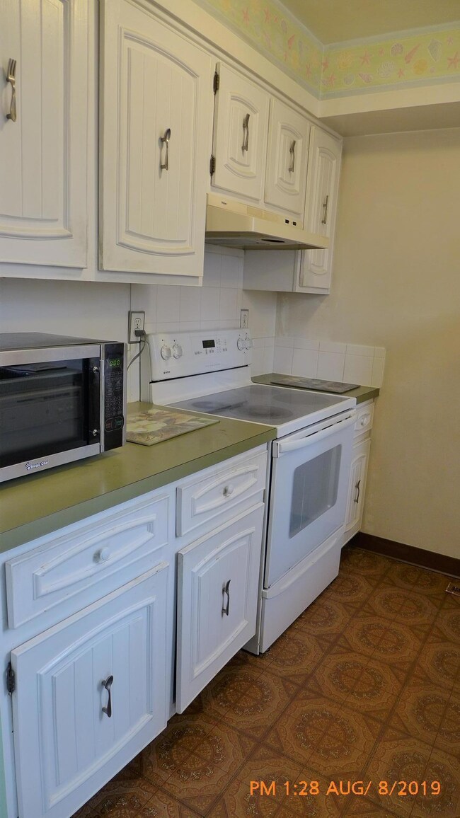 5584 Rockwood Ct unit R-63, Columbus, OH 43229 - photo 6