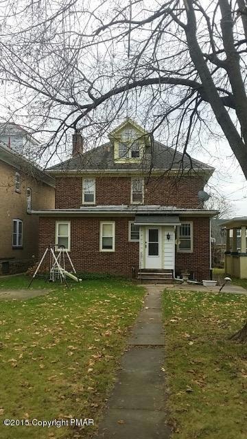 612 Mahoning St, Lehighton, PA 18235 - photo 2