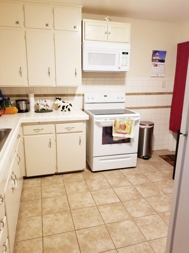 909 Baker St, San Angelo, TX 76903 - photo 3