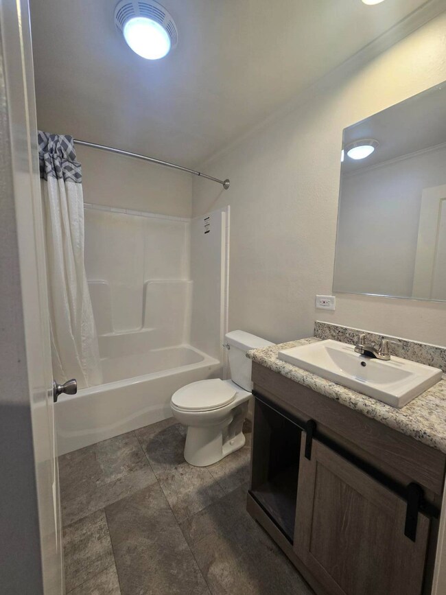 117 Courtney Ln unit 117, Redgranite, WI 54970 - photo 4