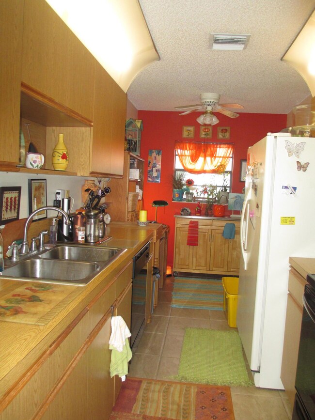 Eat in Kitchen