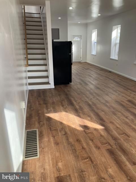 221 Elm St, Camden, NJ 08102 - photo 3