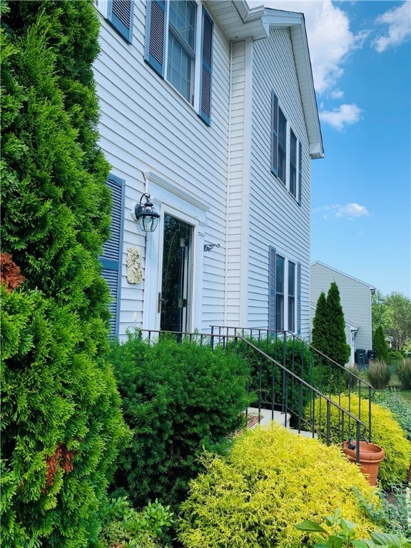 23 Sweet Fern Ln, Coventry, RI 02816 - photo 3