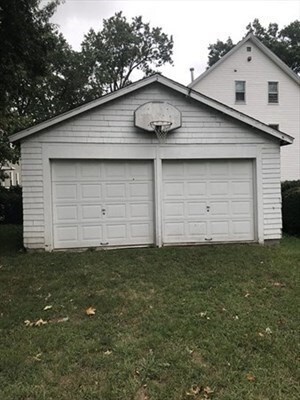 163 Linden St, Fall River, MA 02720 - photo 4