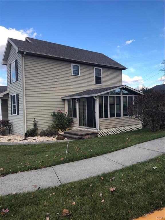 15 Crown Dr, Easton, PA 18040 - photo 4