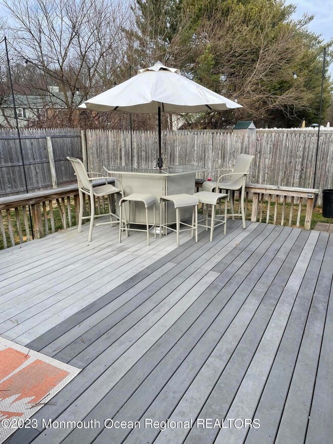 7FA5F93B-7511-44CE-B3E0-C57C5D0BCDB6