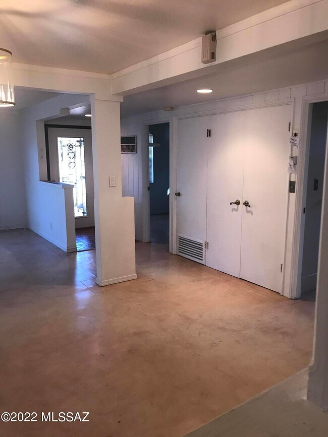 2550 E Edison St, Tucson, AZ 85716 - photo 5