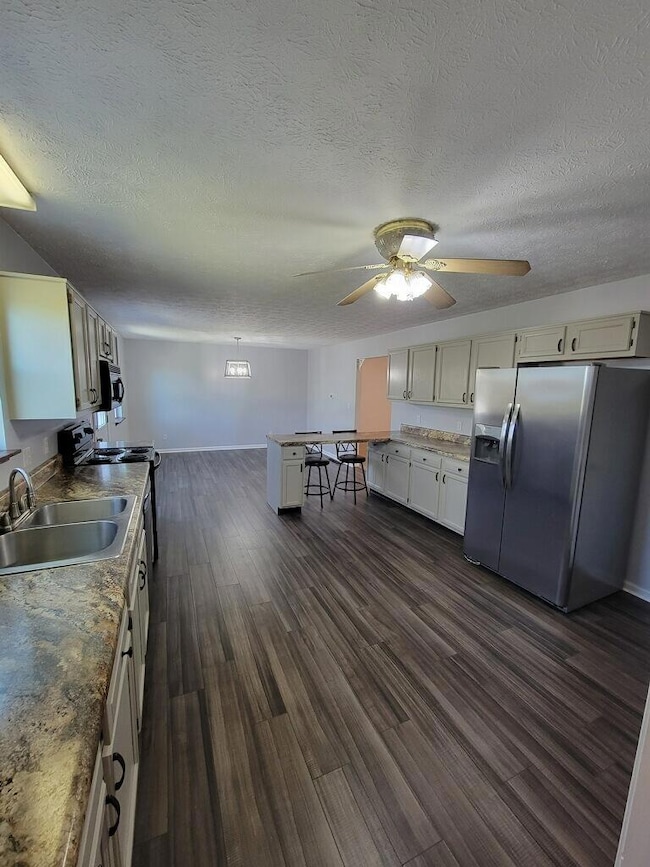 633 Pleasant Hill Dr, Harrodsburg, KY 40330 - photo 7