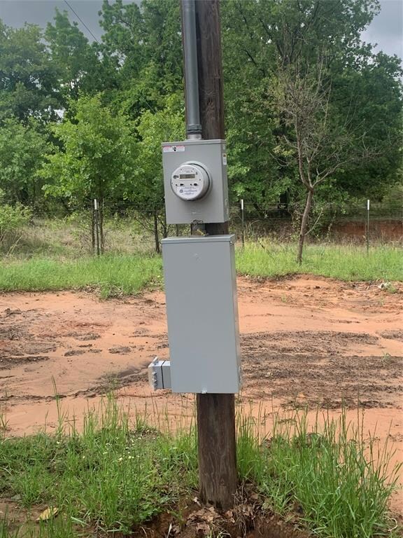 391 Shady Hill Ln, Springtown, TX 76082 - photo 5