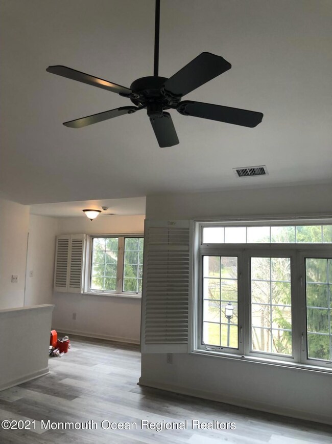 70F Winthrop Rd, Monroe Township, NJ 08831 - photo 3