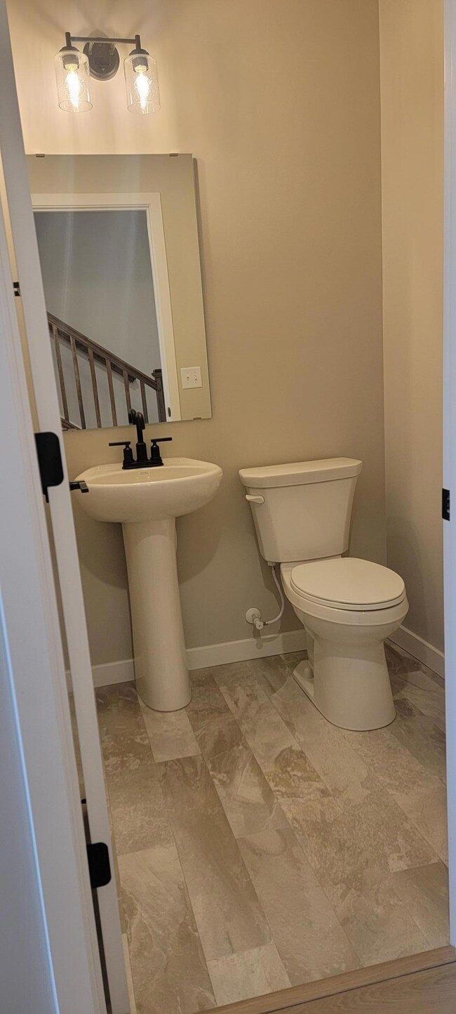 Ashton Main Floor Half Bath.jpg
