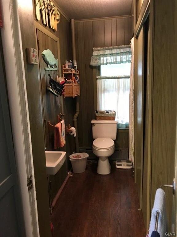 1st floor half bath
