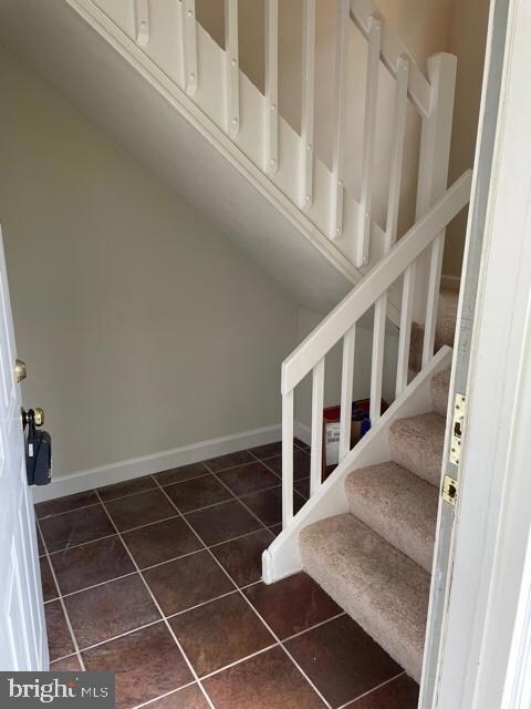 12199 Cardamom Dr, Woodbridge, VA 22192 - photo 3