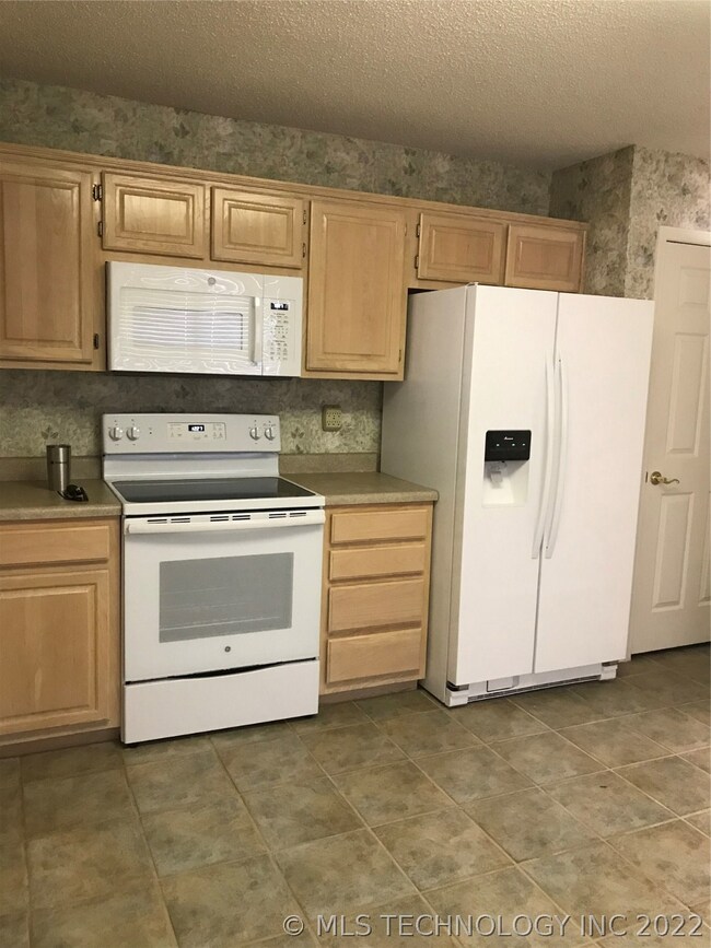 New appliances in this light and bright kitchen