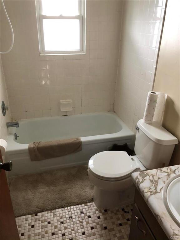 5286 Herman St, Germansville, PA 18053 - photo 7