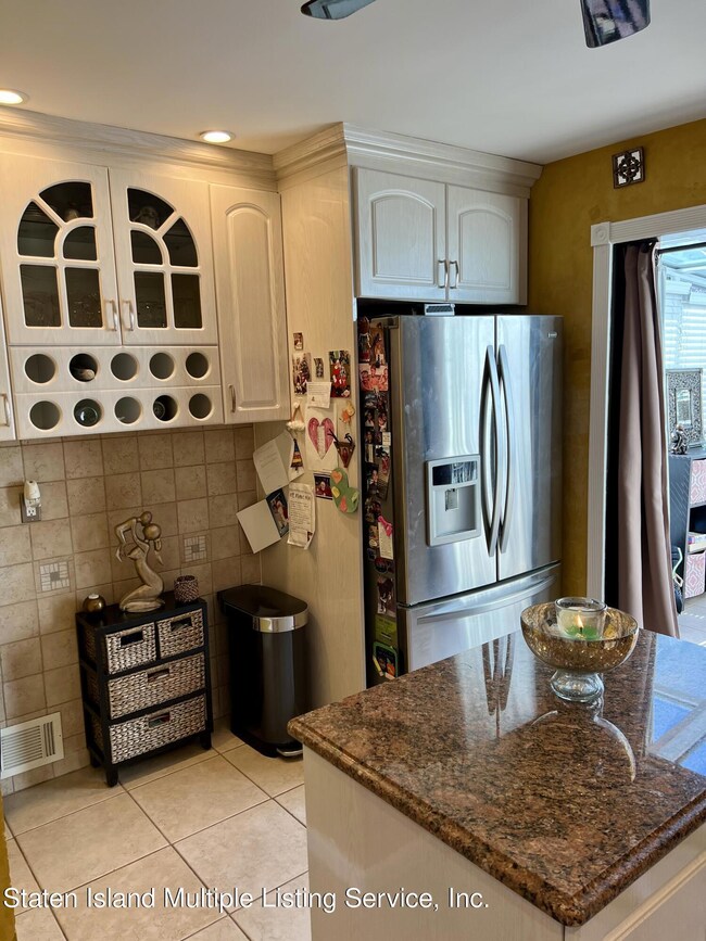 26 Eagan Ave, Staten Island, NY 10312 - photo 5