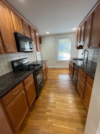 74 Pond St unit 1, Natick, MA 01760 - photo 7