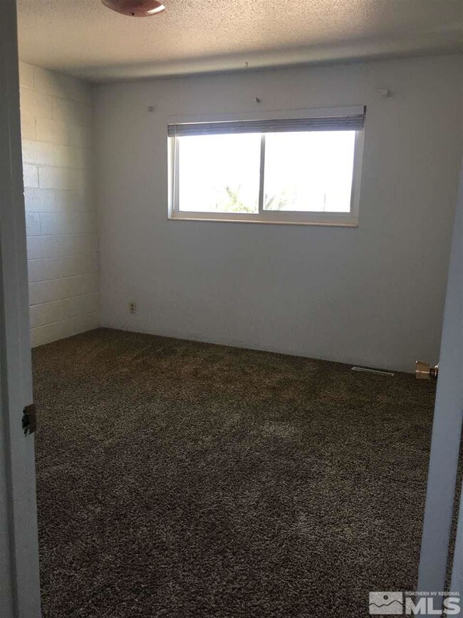 521 C St unit 4, Sparks, NV 89431 - photo 6