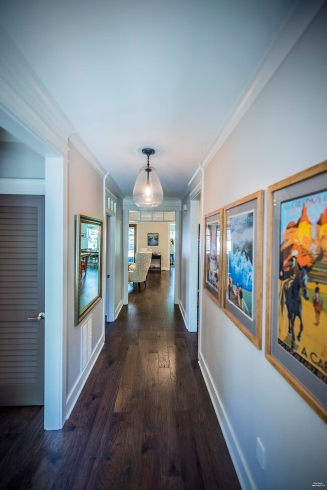 304 Orchard Cir, Dothan, AL 36305 - photo 2