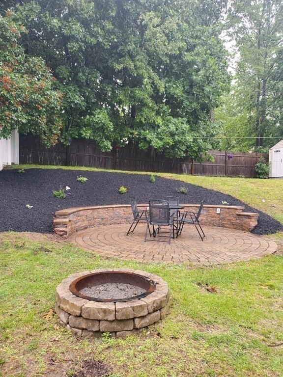 45 Sunrise Ave, Fitchburg, MA 01420 - photo 2