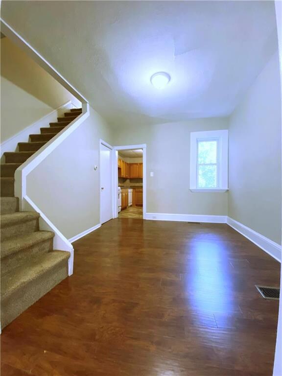 2720 Columbia St, Easton, PA 18045 - photo 3