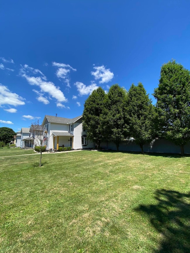 406 Thompson St, Marion, OH 43302 - photo 2