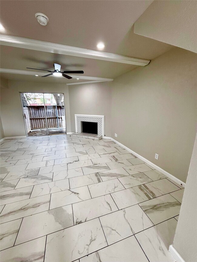 900 S Weatherred Dr unit 900B, Richardson, TX 75080 - photo 4