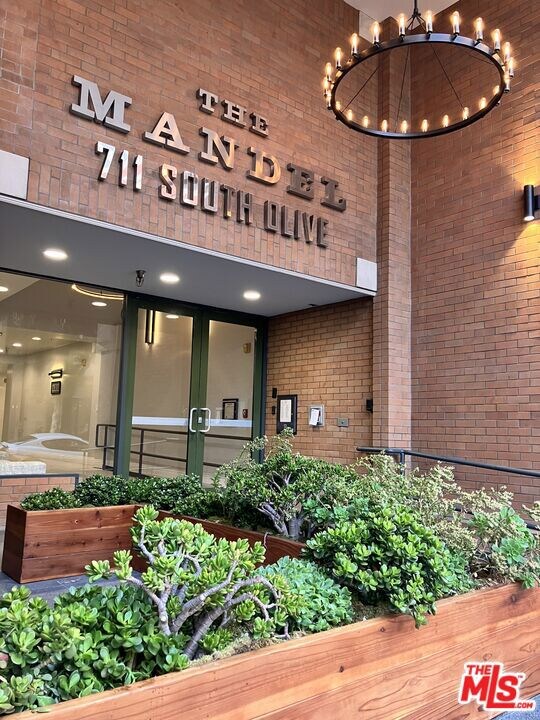 711 S Olive St unit 511, Los Angeles, CA 90014 - photo 5