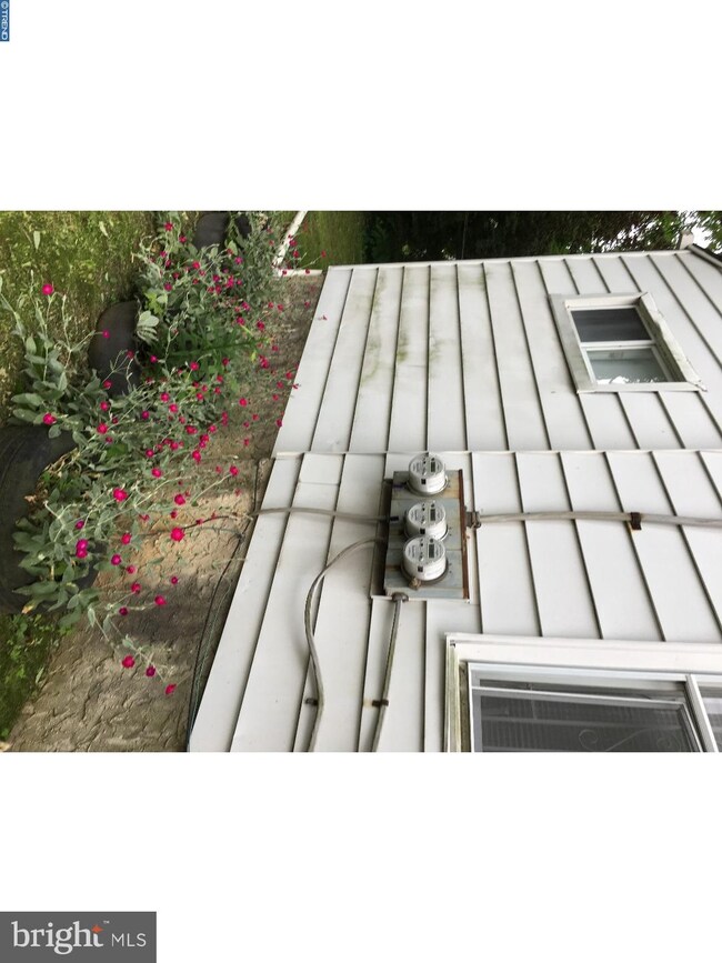 19 N 2nd St, Darby, PA 19023 - photo 2