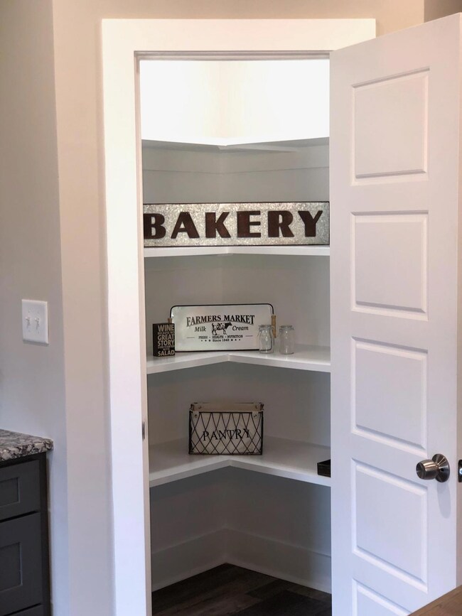 157 Fairway Cir, Macon, GA 31211 - photo 7