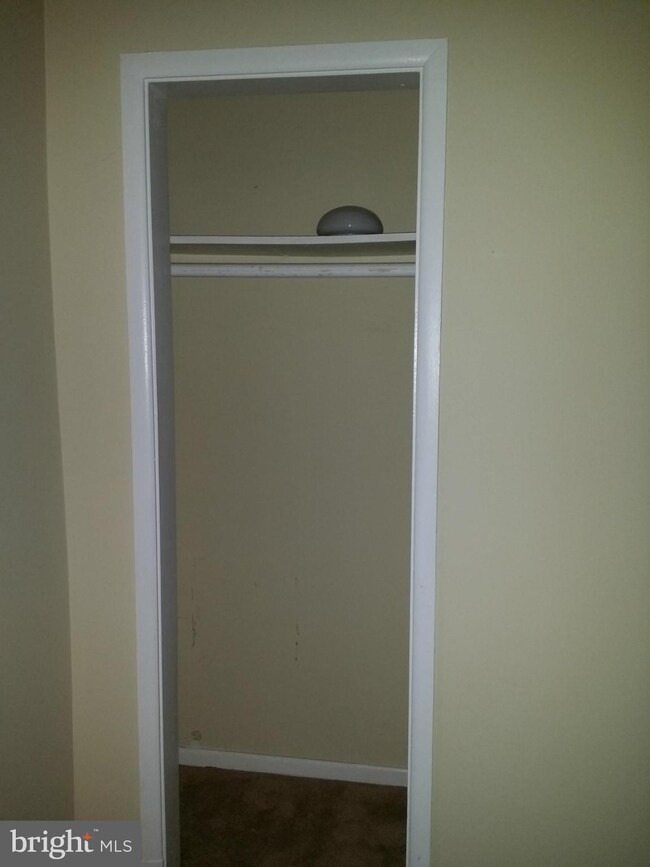 12 Oak Ct, Annapolis, MD 21401 - photo 7