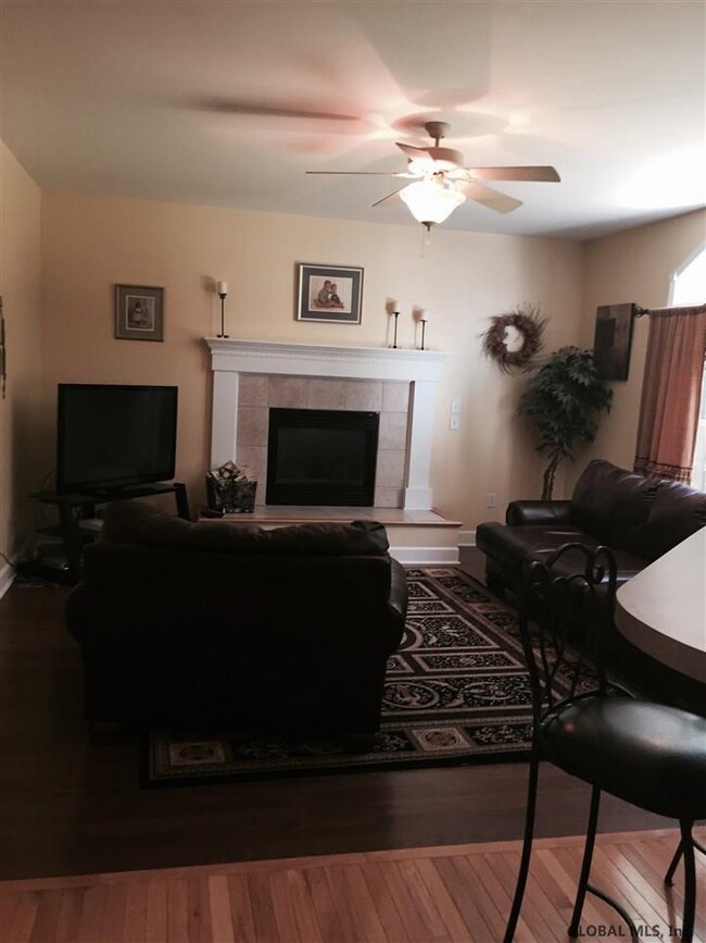 2 Sorrel Ct, Clifton Park, NY 12065 - photo 3