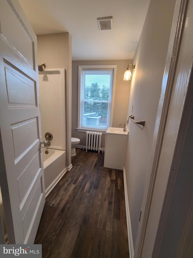 401 Champion Ave unit 403, Oaklyn, NJ 08107 - photo 6