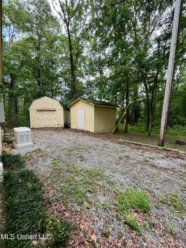 Side Carport