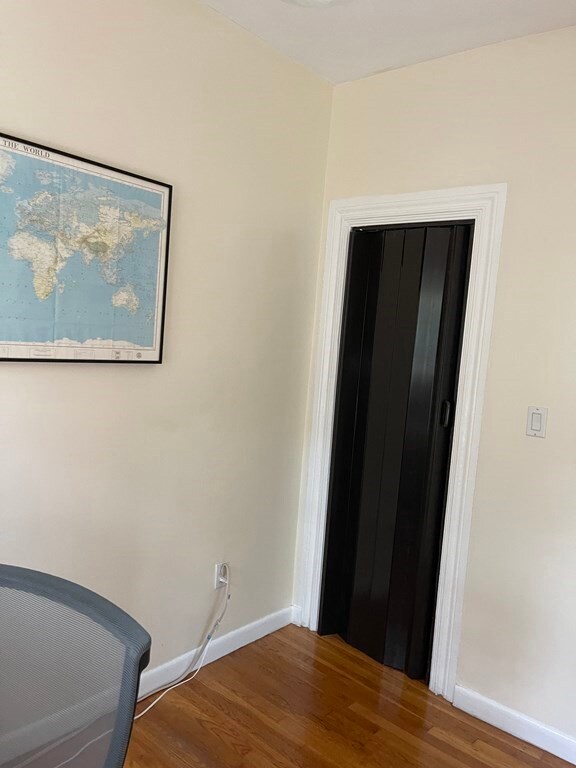 11A Hanson St unit 2, Boston, MA 02118 - photo 5