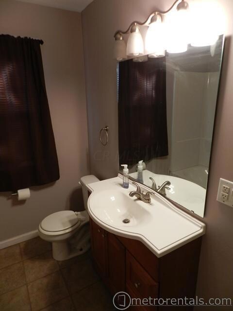 911Palmer Rd - Bathroom 4