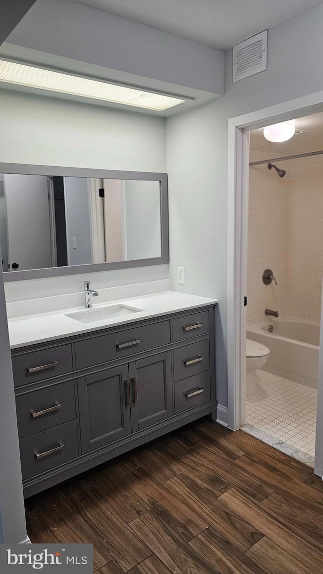 Skyline Square North and South unit 2502S, Falls Church, VA 22041 - photo 6