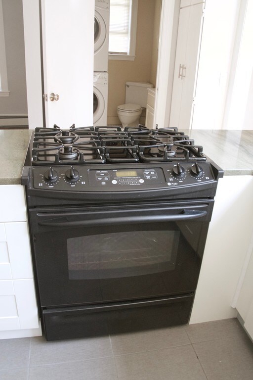 80 Warwick Rd unit 80, West Newton, MA 02465 - photo 6