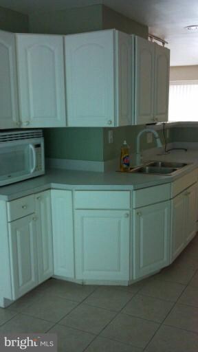 10503 Tolling Clock Way, Columbia, MD 21044 - photo 4