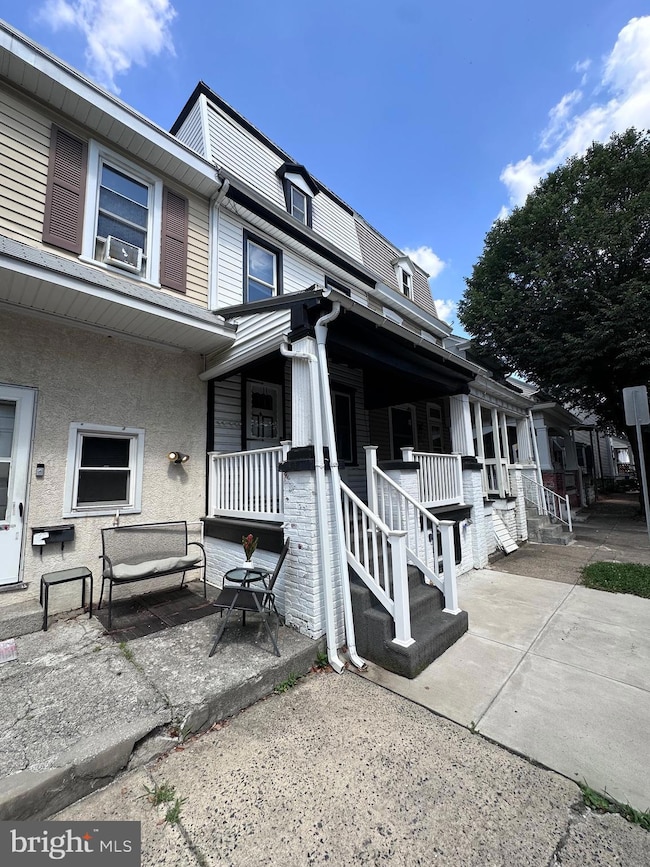 19 W 4th St, Pottstown, PA 19464 - photo 3