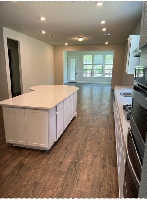 272 Connemara Dr, Spring, TX 77382 - photo 4