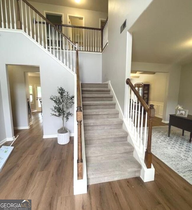 201 Fox Hall Crossing E, Senoia, GA 30276 - photo 5