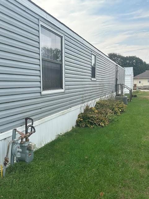 420 Garfield Ave, Farnhamville, IA 50538 - photo 7