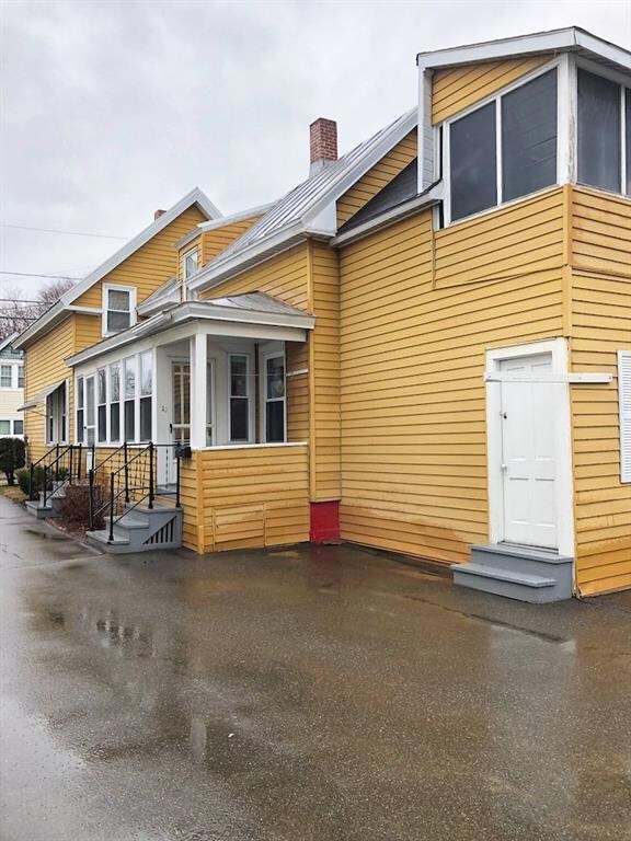 Large home, with multiple porches