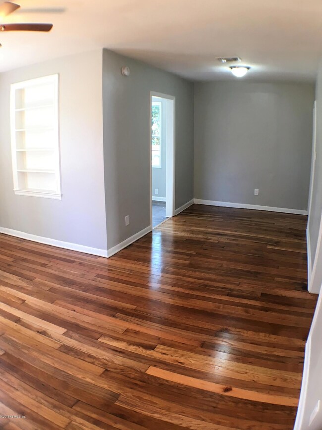 4830 Headley Terrace, Jacksonville, FL 32205 - photo 4