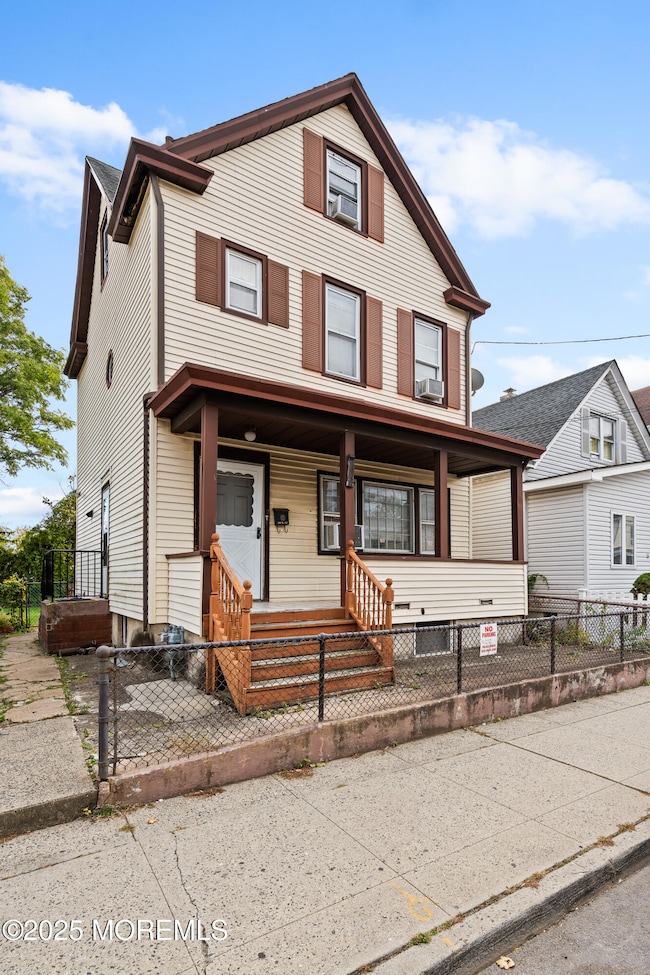 49 Center St, Clifton, NJ 07011 - photo 2